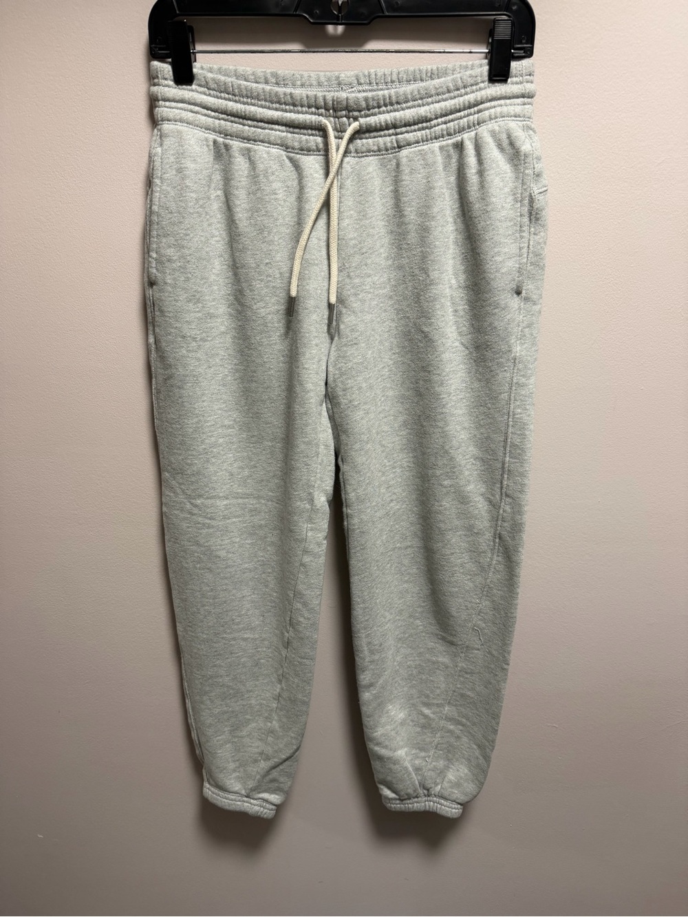 Aerie Light Gray Fleece Jogger Sweatpants